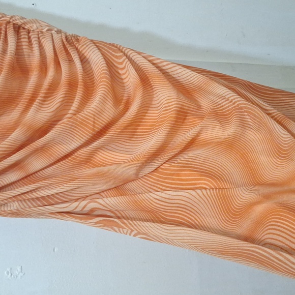 NWT ORANGE STRAPLESS PRINTED TULLE DRESS - Picture 9 of 10